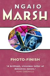 book cover of Photo Finish (En divas död) by Ngaio Marsh