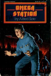 book cover of Omega Station by Alfred Slote
