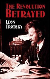 book cover of The Revolution Betrayed by Лев Троцки