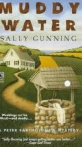 book cover of Muddy Water (Peter Bartholomew Mysteries - Block 8) by Sally Gunning