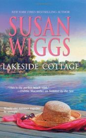 book cover of Lakeside cottage by Susan Wiggs