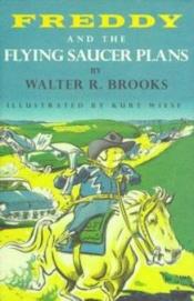 book cover of Freddy and the flying saucer plans by Walter R. Brooks