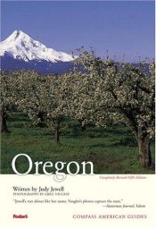 book cover of Compass American Guides: Oregon, 5th Edition by Fodor's