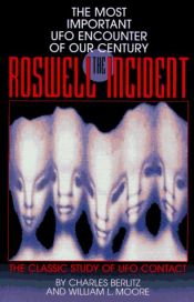 book cover of Het Roswell incident by Charles Berlitz