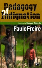 book cover of Pedagogia da indignação by Paulo Freire