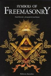 book cover of Symbols of Freemasonry by Daniel Beresniak