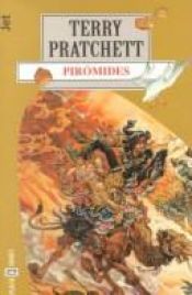 book cover of Pirómides by Terry Pratchett