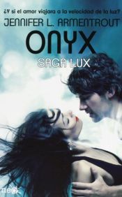 book cover of Onyx (Saga Lux) by Jennifer L. Armentrout